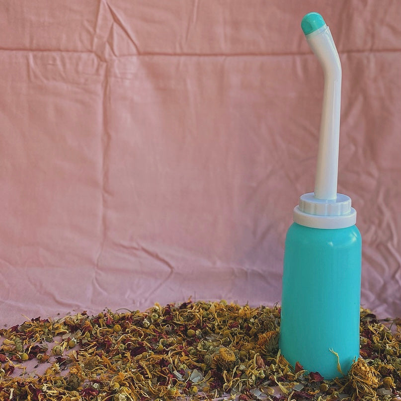 Postpartum Care Set: Peri Herbs and Peri Bottle
